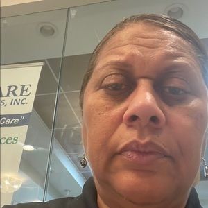 Meet your Posher, Renee